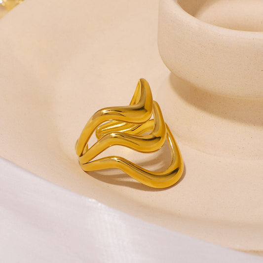 Geometric Wave Stainless Steel Ring with 18K Gold Plating and Polished Finish for Unisex Wear