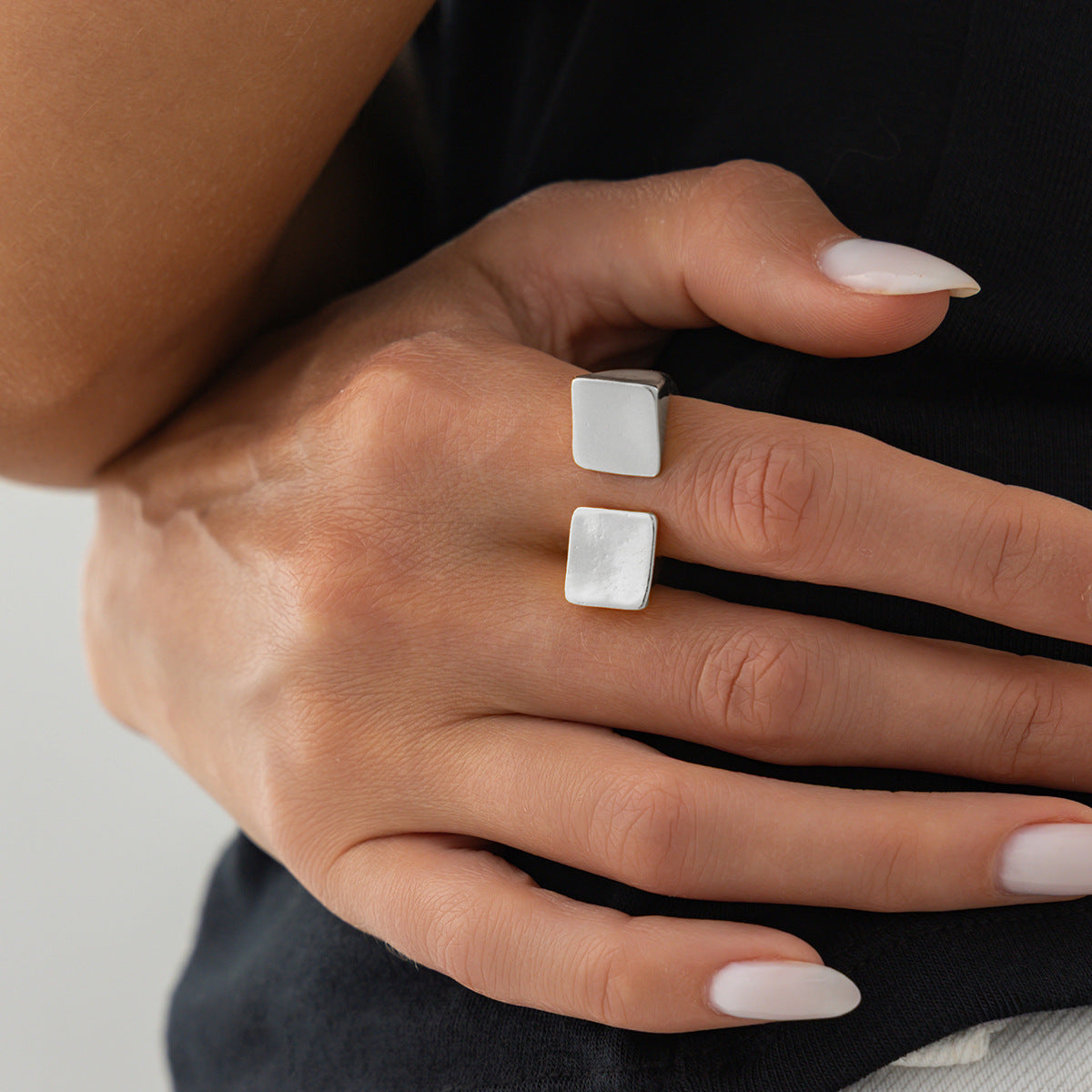 Trendy Geometric Square Zinc Alloy Plated Gemstone Ring for Women