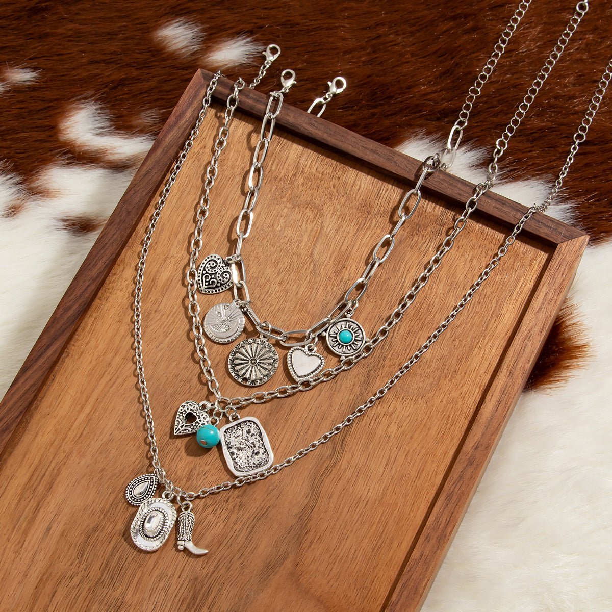 Vintage Bohemian Zinc Alloy Plated Heart Star Turquoise Pendant Necklace for Women