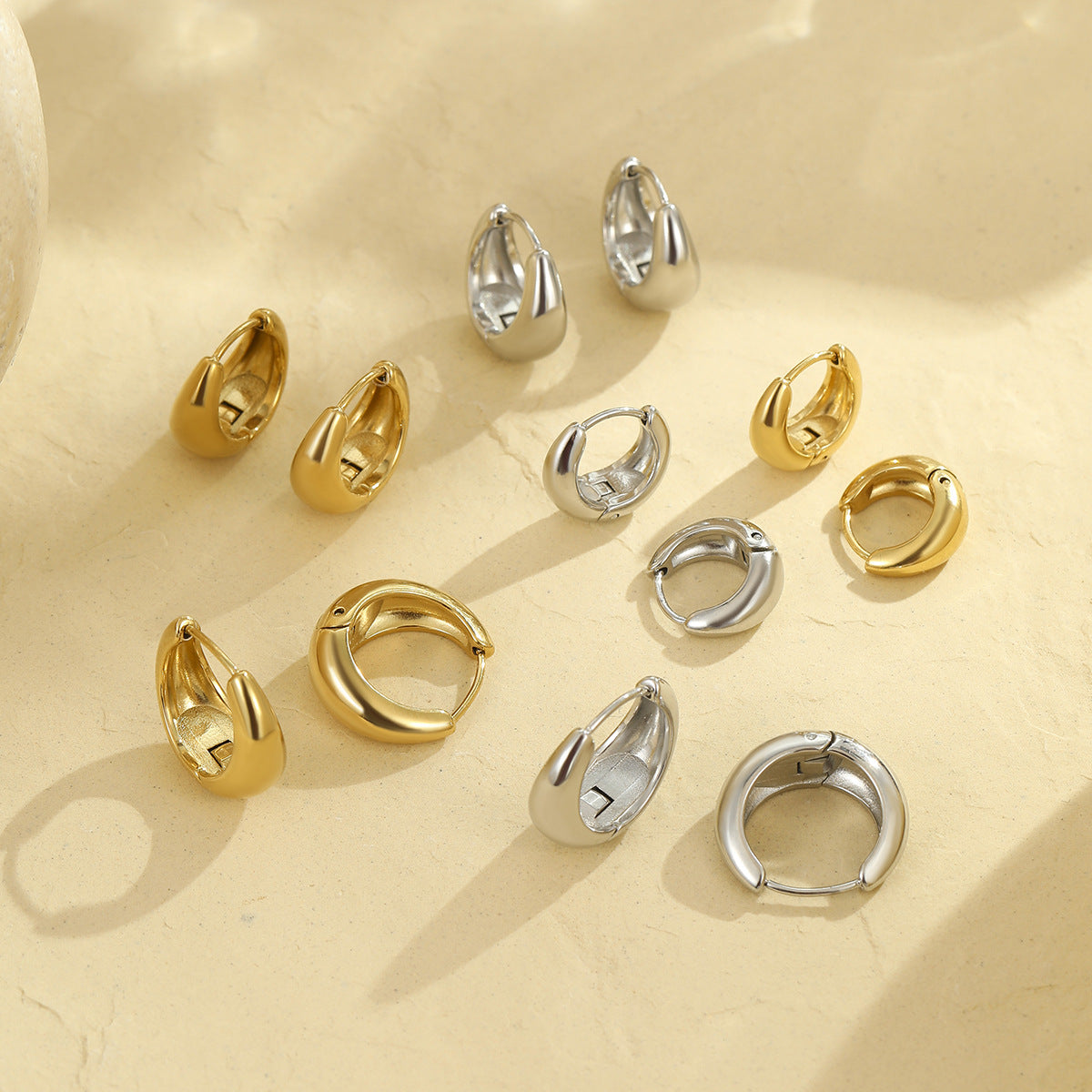 Minimalist Geometric Stainless Steel Ear Cuffs with Plating Finish for Women Fashion Earrings