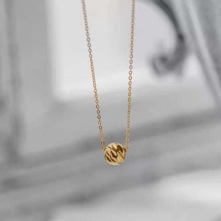 Minimalist Geometric Titanium Steel Plated 18K Gold Round Bead Clavicle Necklace for Women
