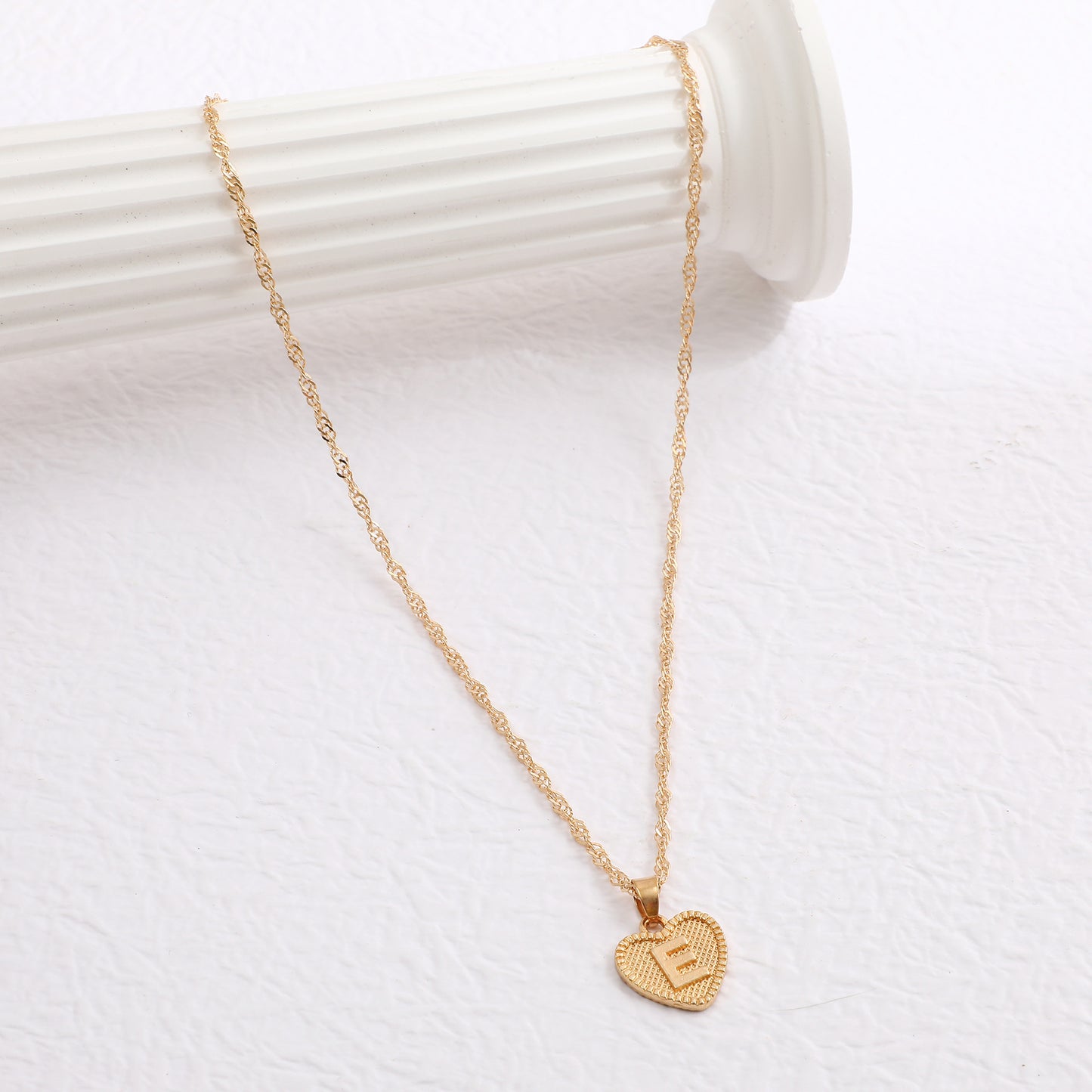 Minimalist Heart Letter Zinc Alloy Plated Necklace Singapore Chain Women