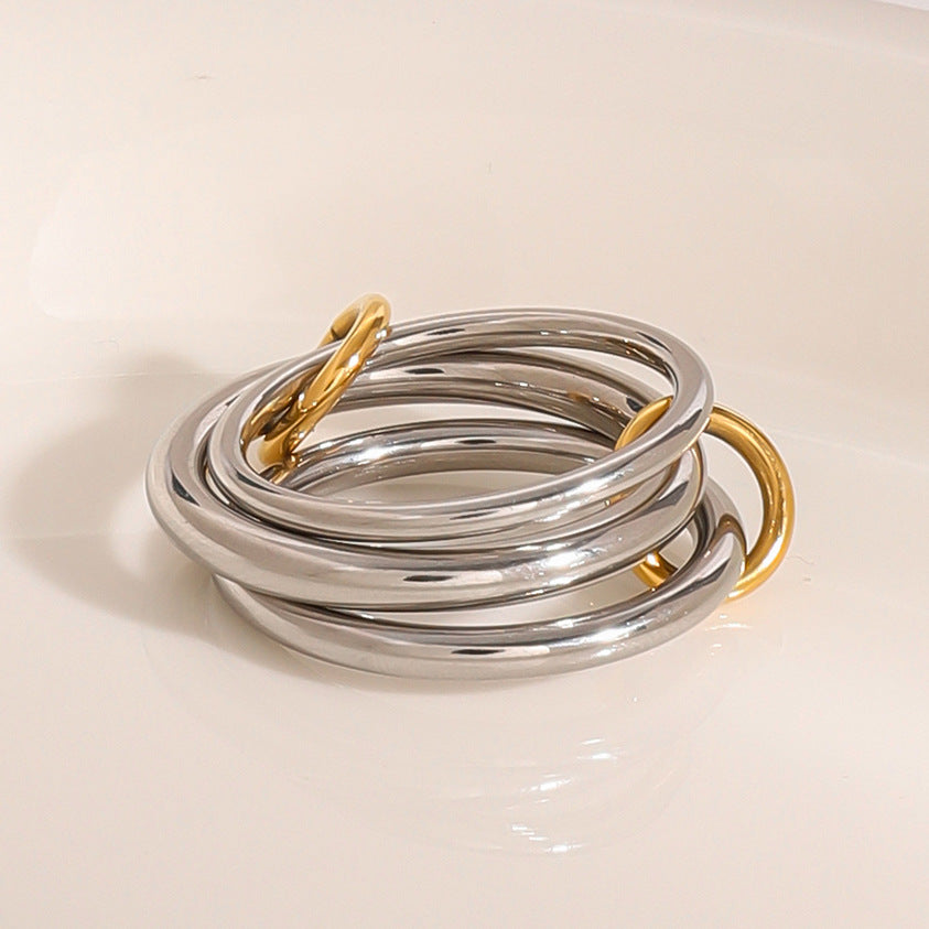 Anillo apilable de acero inoxidable geométrico minimalista con acabado chapado para mujer