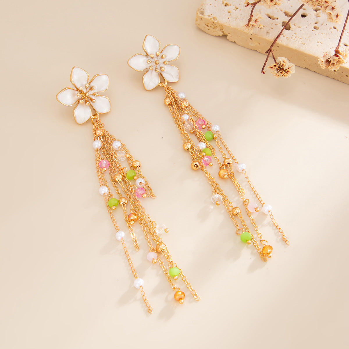 Sweet Casual Floral Drip Oil Zinc Alloy Earrings with Pearl Crystal Tassel for Women