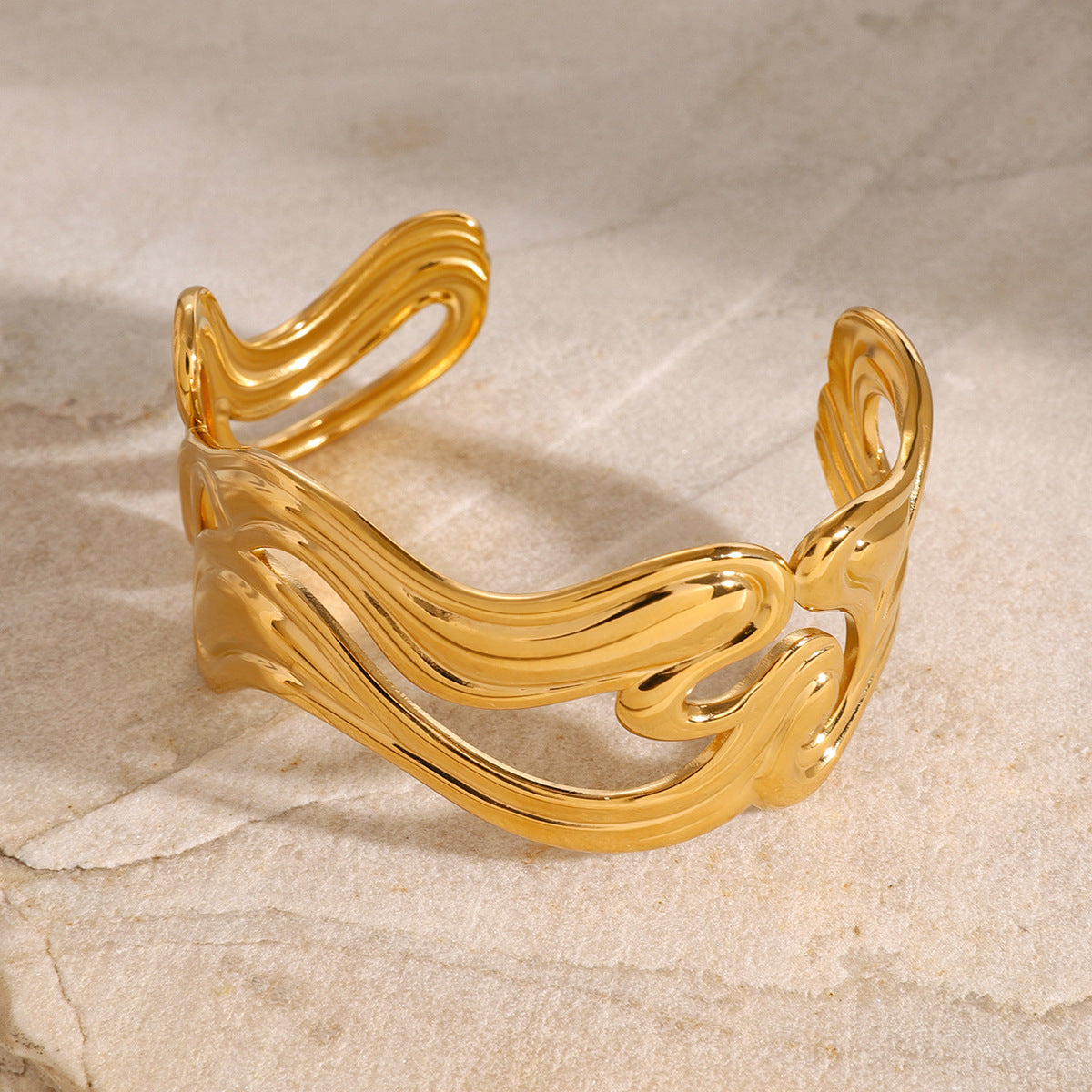Fashion Geometric Open Cuff Bracelet 18K Gold Plated Stainless Steel Bold Statement Jewelry for Women