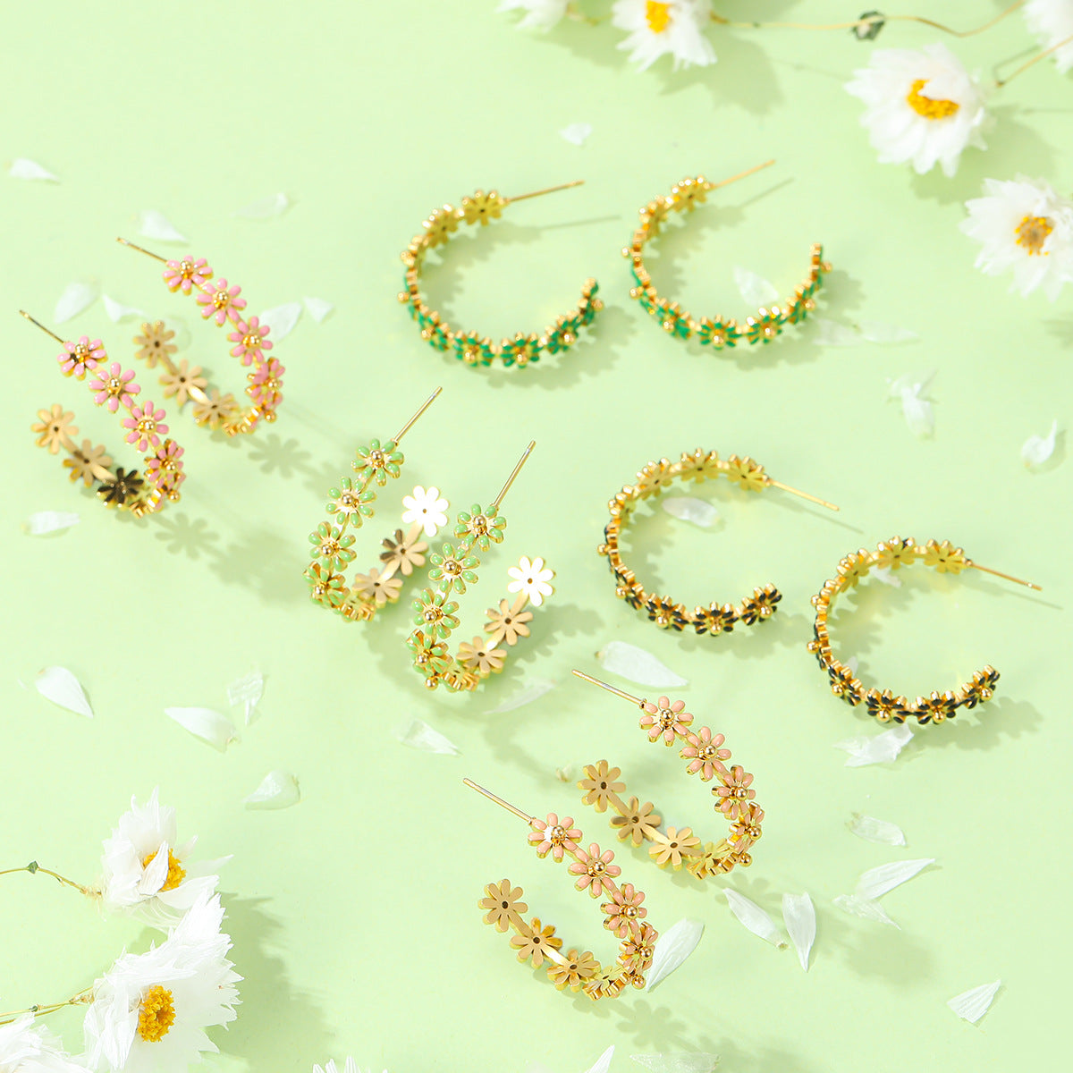 Pendientes de acero de titanio con forma de margarita de moda para mujer con acabado chapado, estilo minimalista chic de oficina