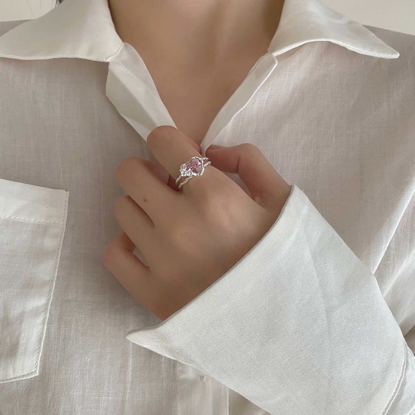 Minimalist Irregular Heart-Shaped Pink Zirconia-Set S925 Sterling Silver Open Ring with Textured Surface