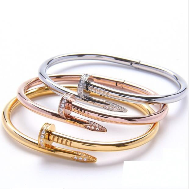 Luxury Style Letter-Shaped Brass Gold-Plated Bracelet with Zircon Inlay and Spring Clasp