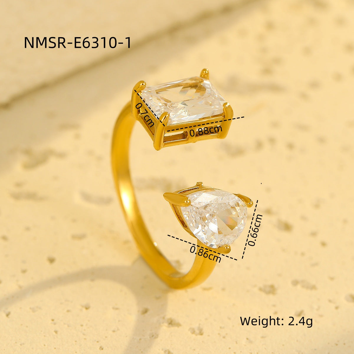 Anello minimalista quadrato da donna in acciaio inossidabile con intarsio in zircone e finitura placcata