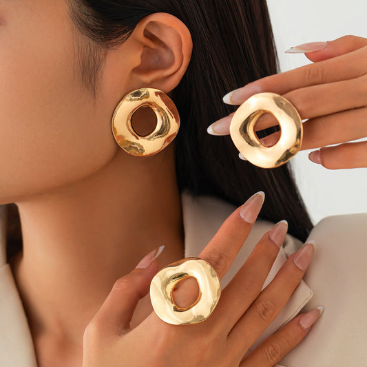 Pendientes de Aro Metálicos Brillantes Geométricos Minimalistas con Acabado Galvanizado para Mujer