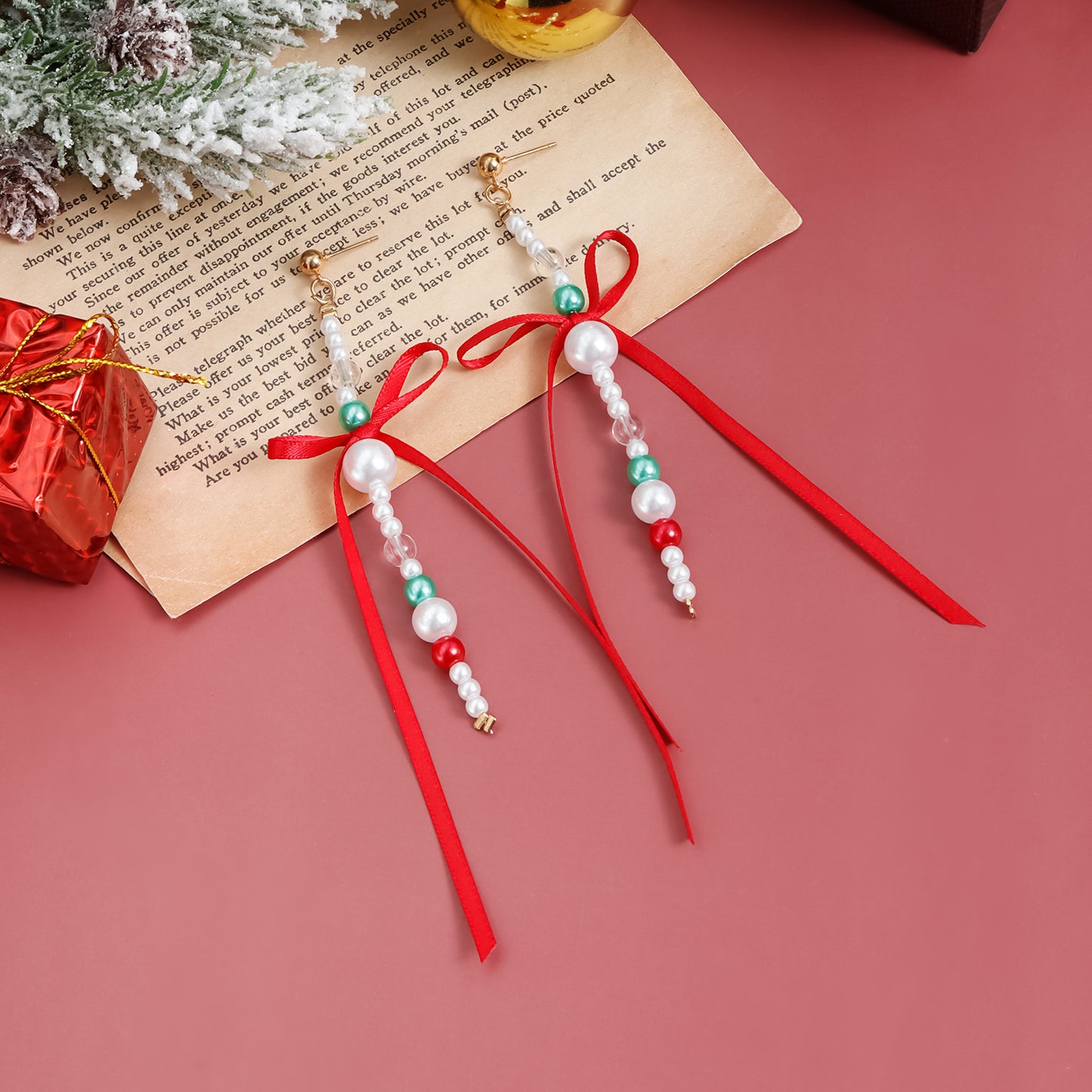 Vintage Geometric Pearl and Ribbon-Inspired Ear Studs with Zinc Alloy Base and Electroplated Finish for Women