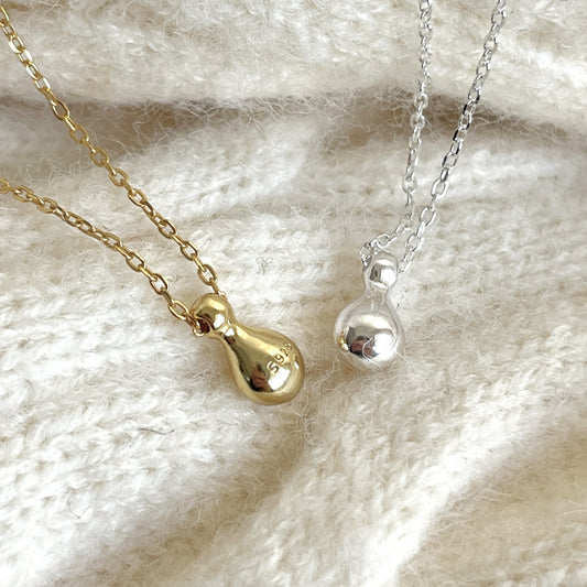 Collana con Ciondolo a Croce Minimalista in Argento Sterling 925 con Dettagli Geometrici