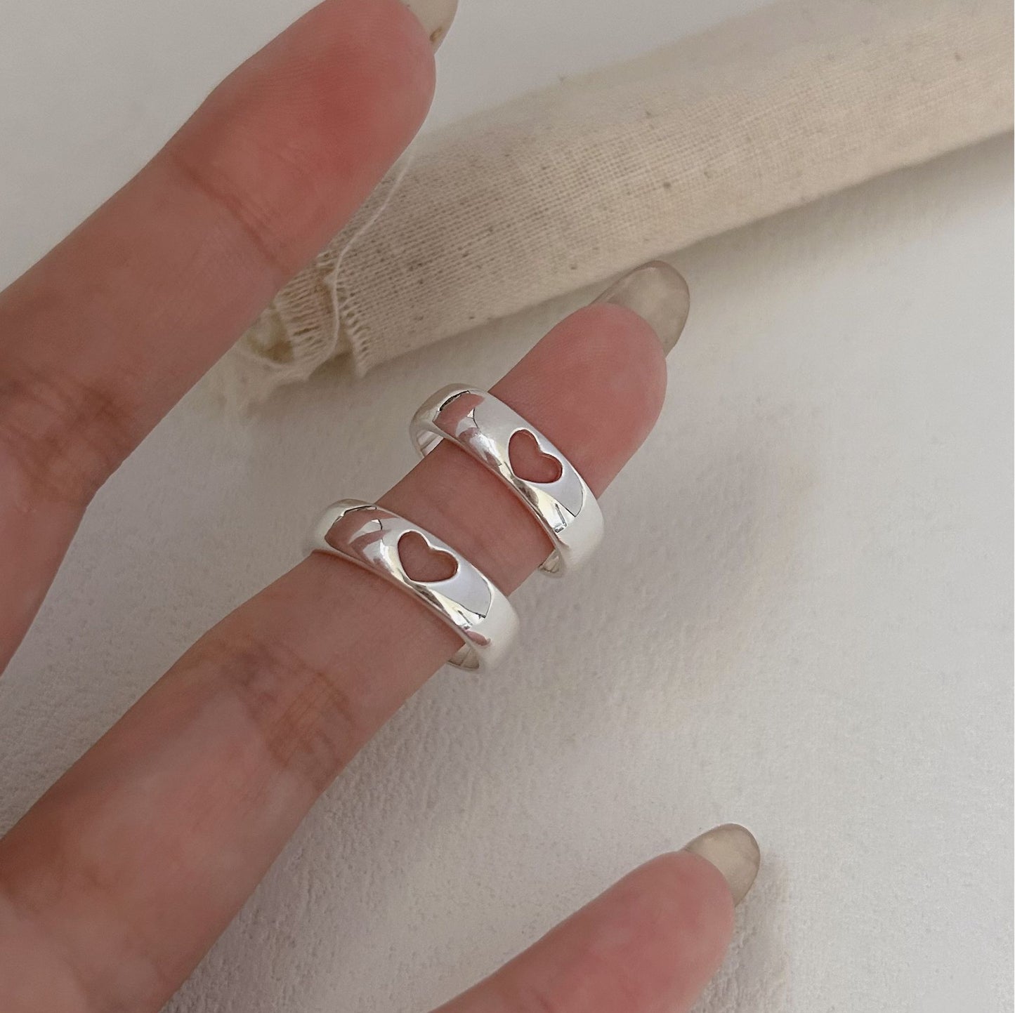 Minimalist Hollow Heart Ring in 925 Sterling Silver with Polished Edges for Women