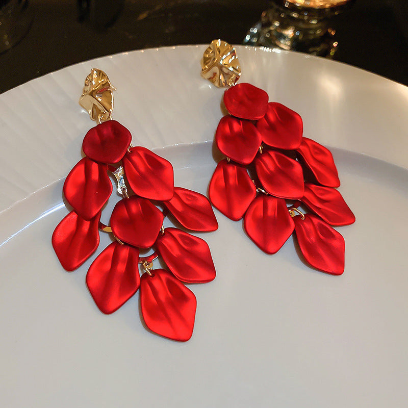 Elegant Geometric Dangle Stud Earrings for Women with Red Tassels, Alloy Base and Gold Plated Finish