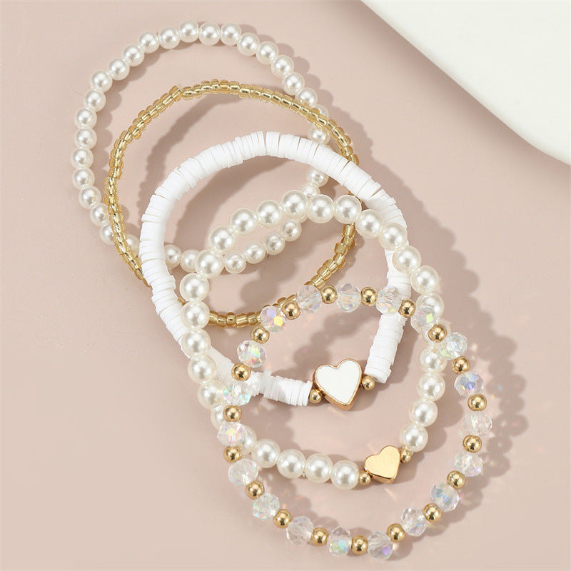 Pulsera de Cuentas en Forma de Corazón Minimalista Hecha a Mano para Niños con Perlas de Resina y Acentos de Arcilla Suave