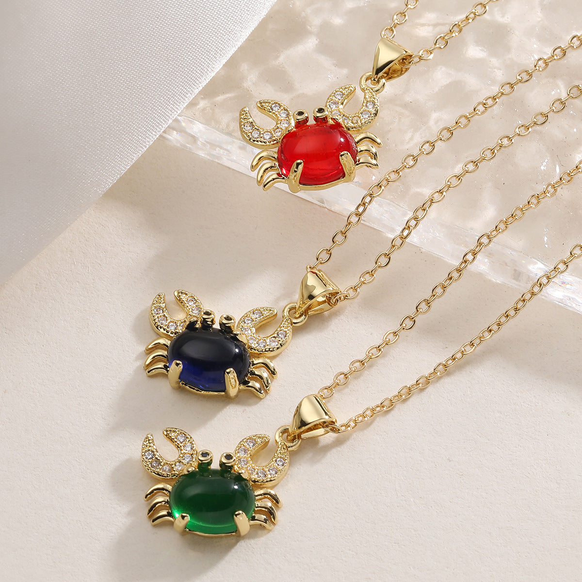 Minimalist Sweet 18K Gold Plated Brass Cubic Zirconia Crab Pendant Necklace for Women