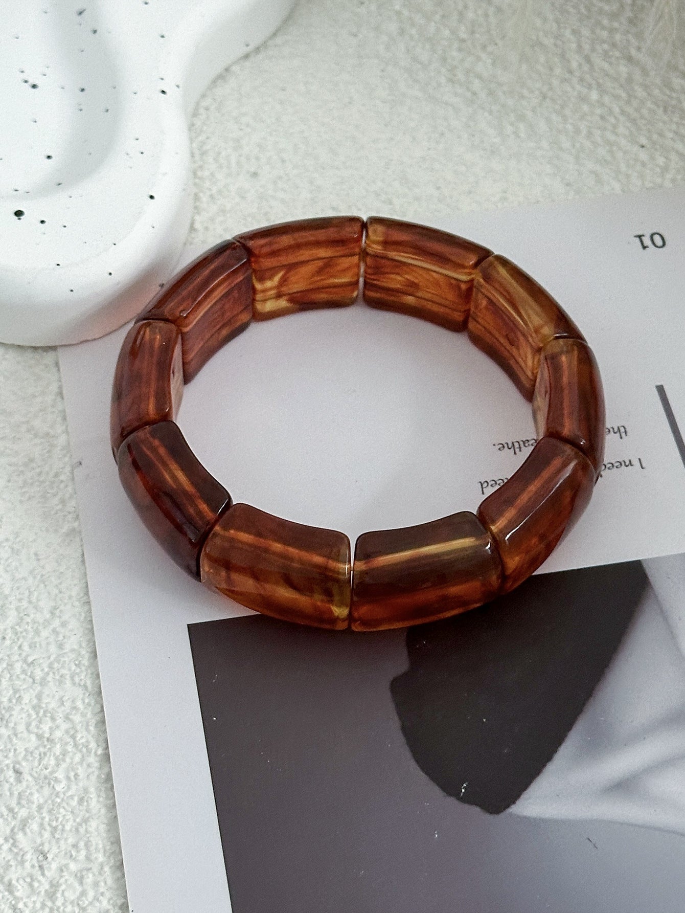 Vintage Geometric Acrylic Drip Oil Bracelet with Abstract Curved Texture