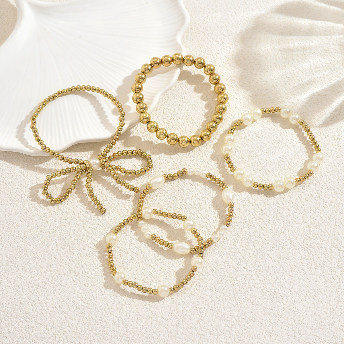 Set di bracciali da donna intrecciati con nodo a fiocco geometrico minimalista multistrato impilabile