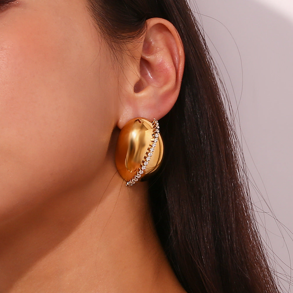 Orecchini geometrici in acciaio inossidabile ispirati al vintage con placcatura in oro 18 carati e accenti in zirconia ovale