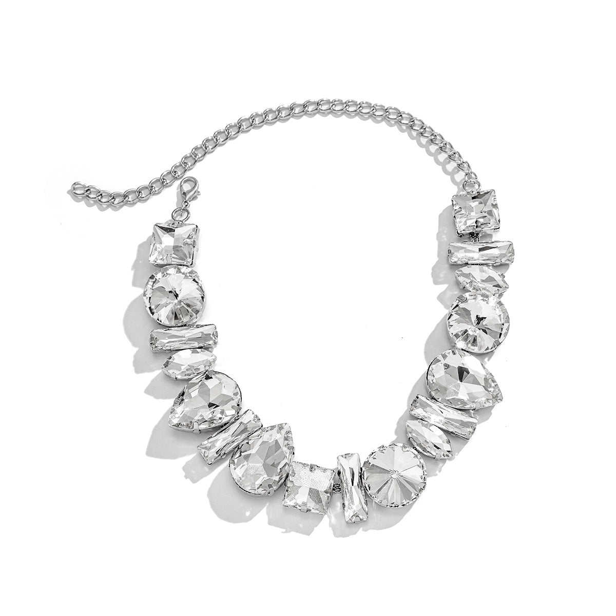 Minimalist Geometric Teardrop Rhinestone Pendant Necklace for Women with Fringe Detail and Claw Chain