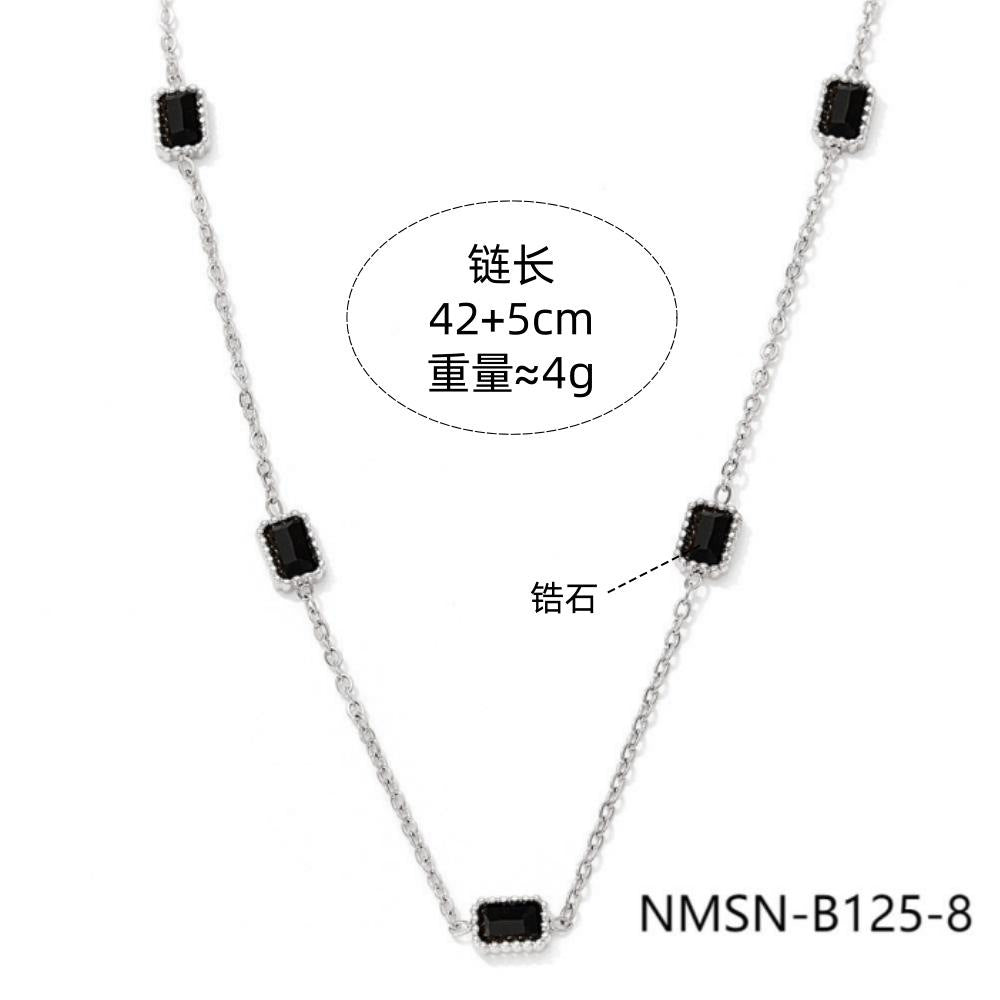Collana Minimalista Geometrica in Acciaio Titanio da Donna con Intarsio di Strass e Finitura Placcata