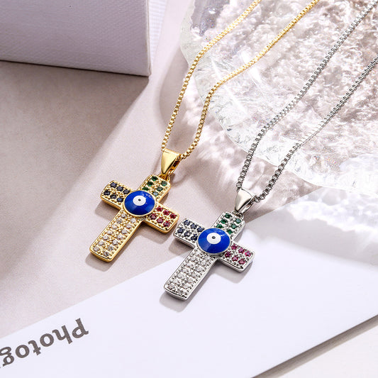 Collar con colgante de cruz geométrica minimalista para mujer, con base de cobre chapada en oro real e incrustaciones de circonitas