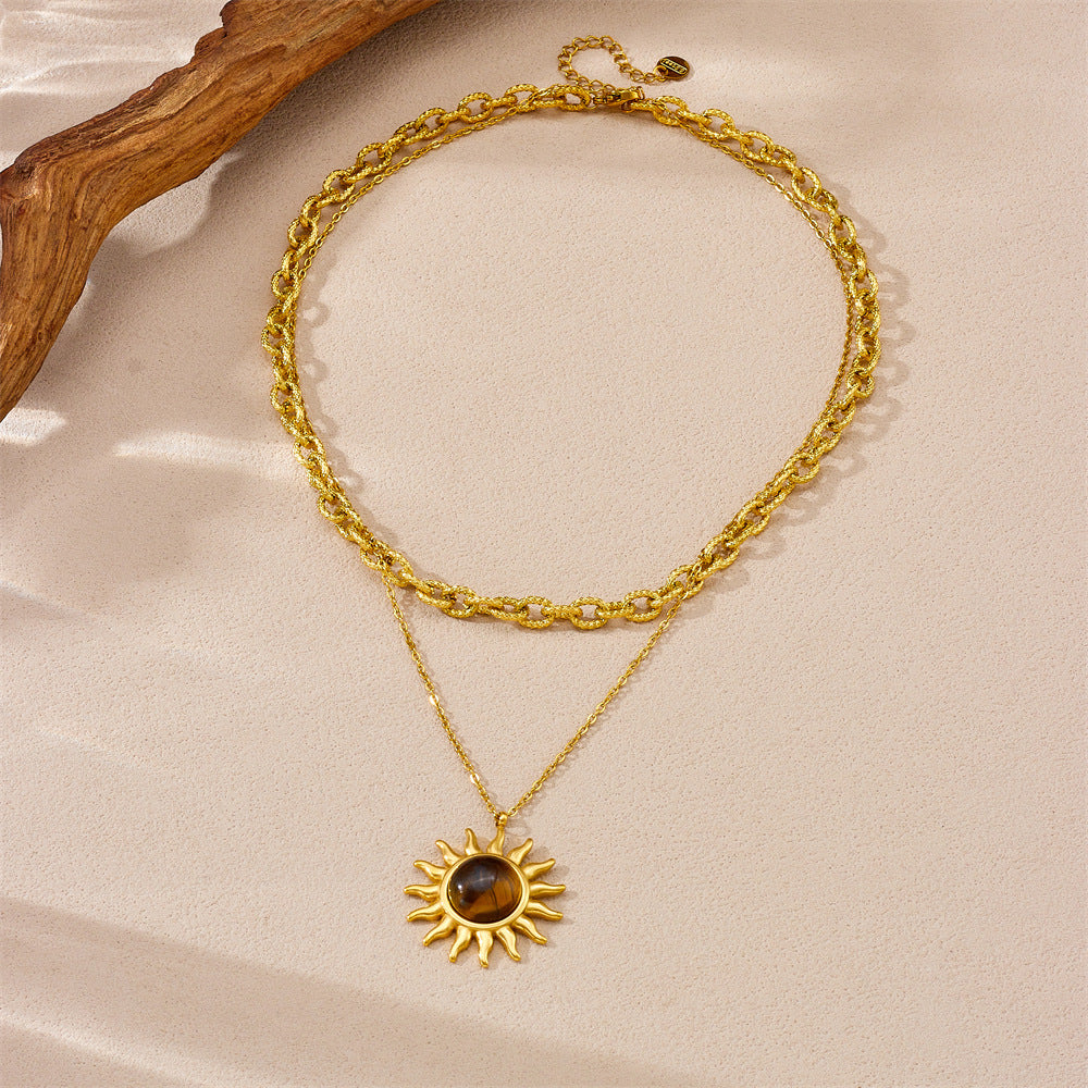 Vintage Fashion Sun-Shaped Geometric Pendant Necklace in Stainless Steel with Plated Finish for Women
