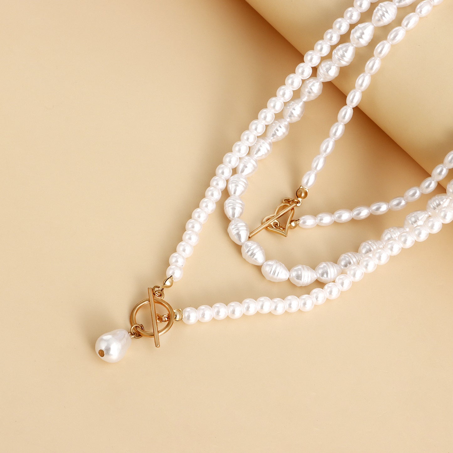 Vintage Baroque Pearl-Style Beaded Necklace with Geometric Pendant on Woven Chain for Women