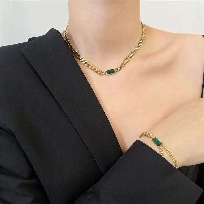 Vintage Geometric Titanium Steel Plated Double-Layer Clavicle Necklace with Emerald Zircon Accents