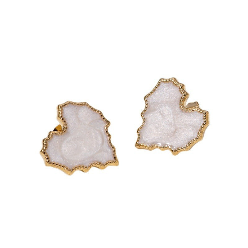 Sweet Minimalist Irregular Heart-Shaped Stainless Steel Stud Earrings with Plated Finish for Women