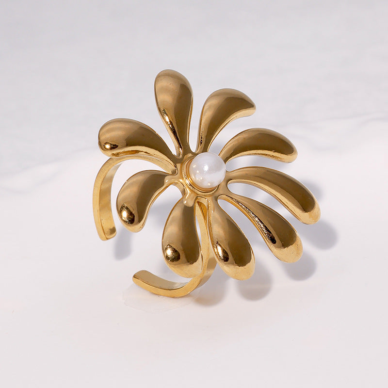 Minimalist Floral Open-End Adjustable Ring for Women Made of Stainless Steel with 18K Gold Plating