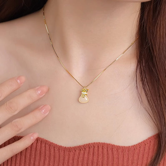 Minimalist Irregular Shape Titanium Steel Pendant Necklace for Men with Plated Finish Locket Chain