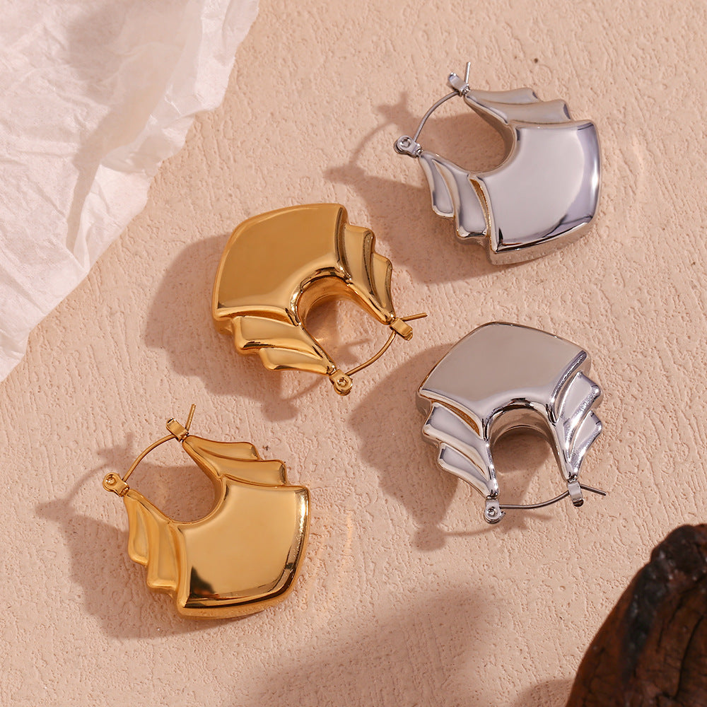 Minimalist Fashion Geometric Fan-Shaped Hollow Stainless Steel Earrings with 18K Gold Plating for Women