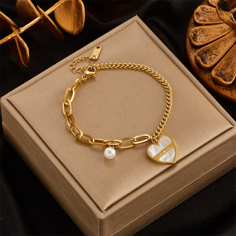 Pulsera de Corazón de Perlas Chapada en Acero de Titanio Asimétrica de Moda Vintage para Mujer