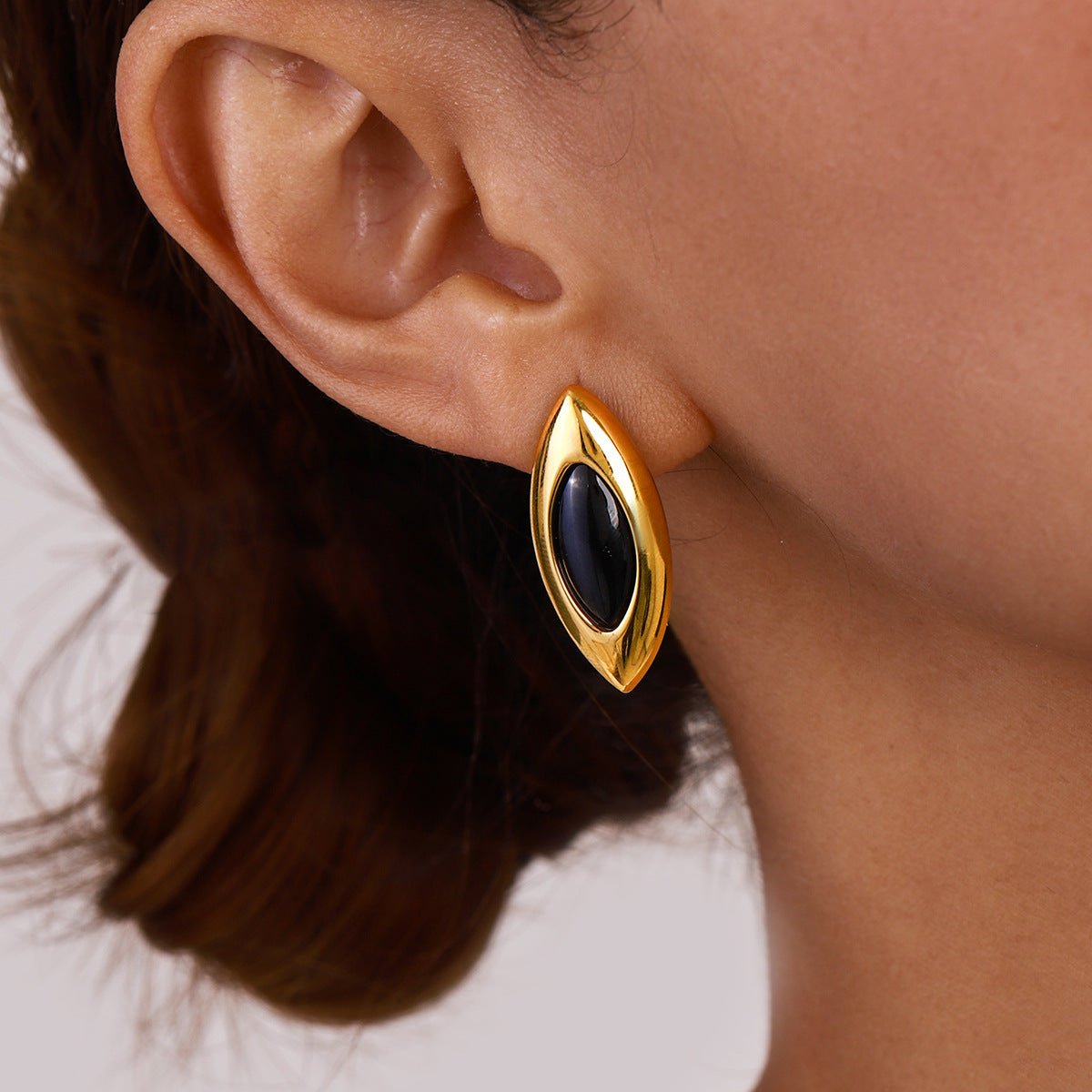 Orecchini vintage geometrici in acciaio inossidabile con finitura placcata da donna