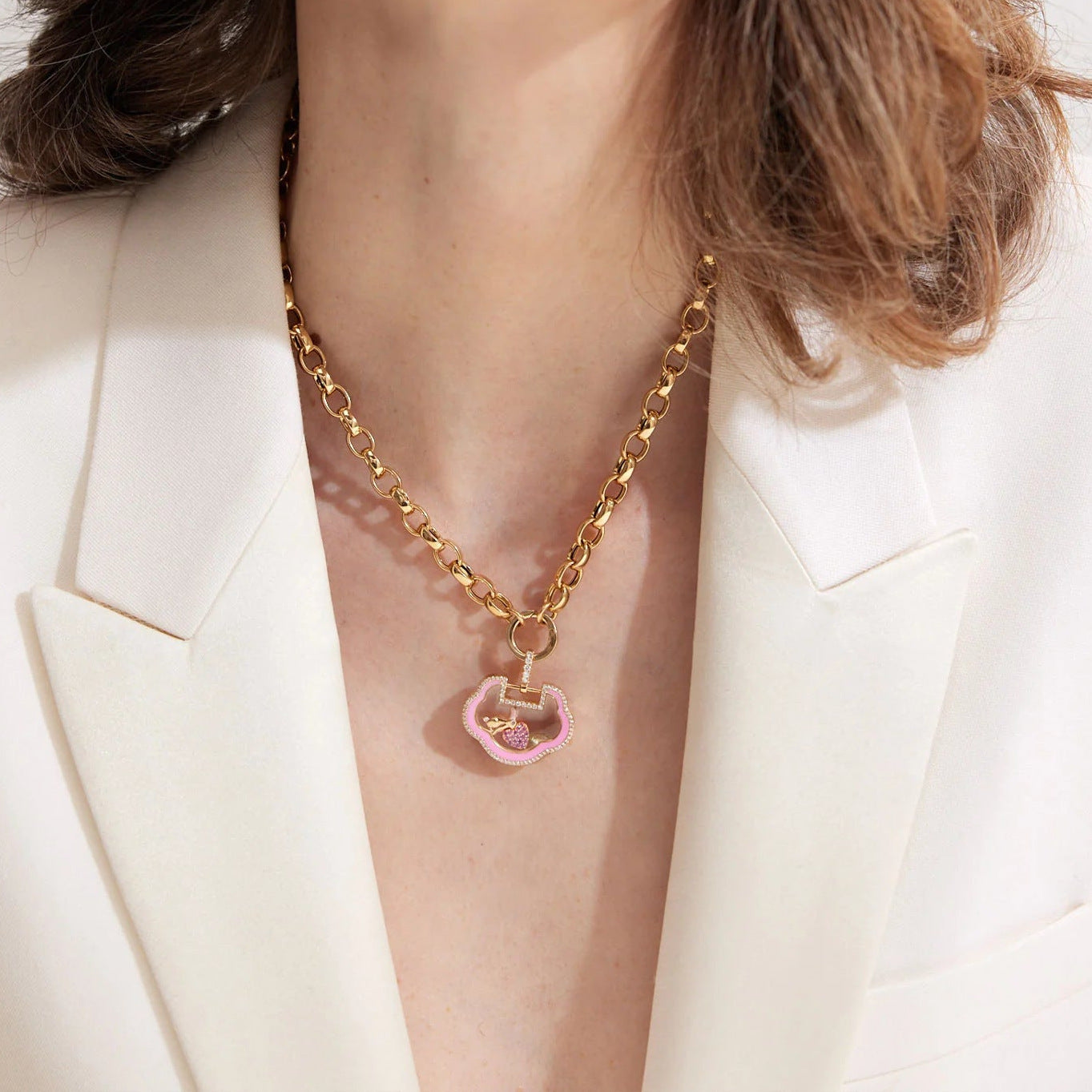 Collana Pendente a Forma di Cuore Minimalista in Vetro per Donna con Zirconia Cubica e Intarsio di Gemme Miste su Catena in Rame