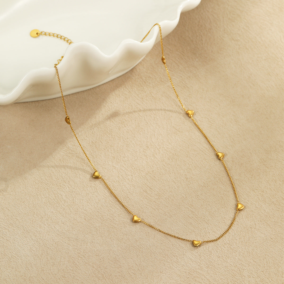 Vintage Fashion Stainless Steel Beaded Necklace for Women with Gold Plating and Geometric Design