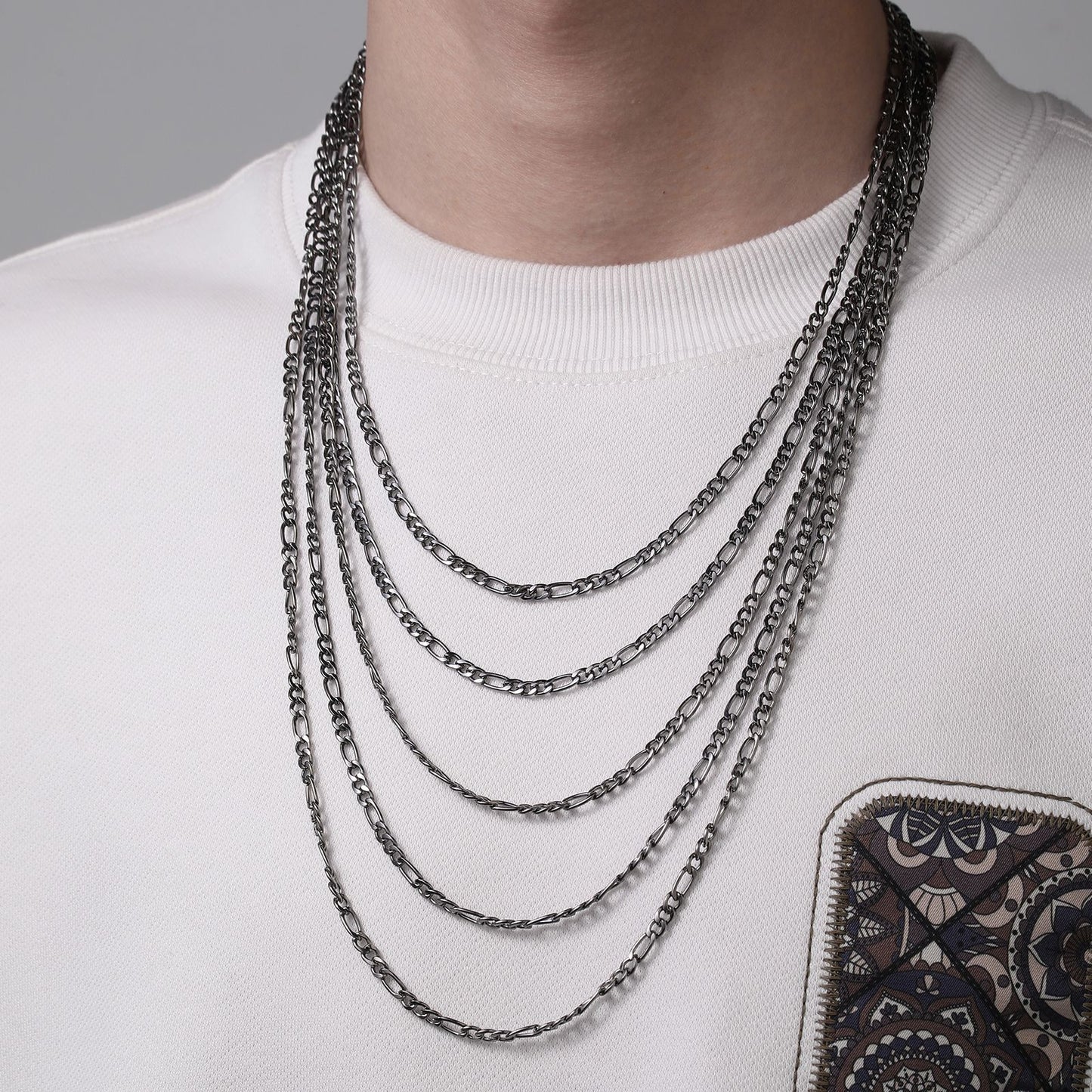 Hip-hop Minimalist Geometric Iron Plated Necklace with Alloy Pendant for Men and Women