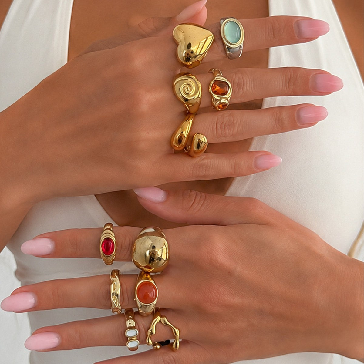 Vintage Gemstone Inlaid Heart Teardrop Plated Zinc Alloy Ring for Women