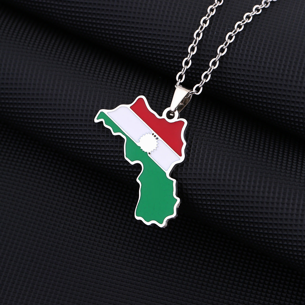 Collana con Pendente Geometrico Vintage in Acciaio Inossidabile con Finitura Smaltata per Uso Unisex
