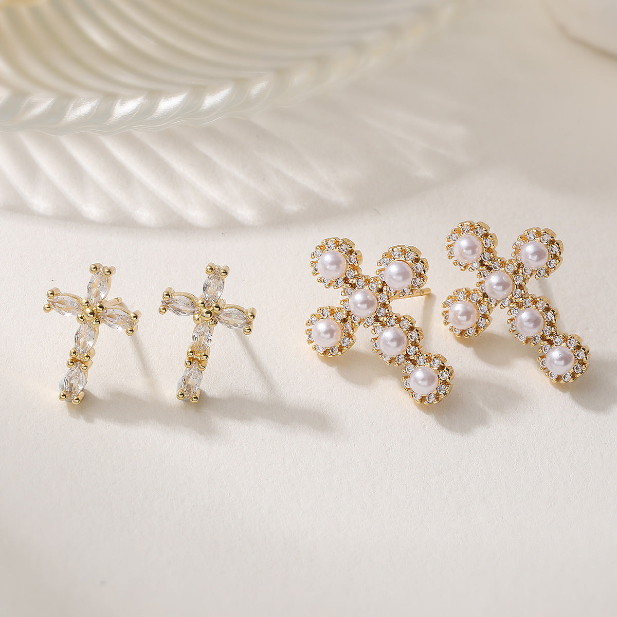 Fashion Geometric Cross Brass 18K Gold Plated Cubic Zirconia Pearl Stud Earrings for Women