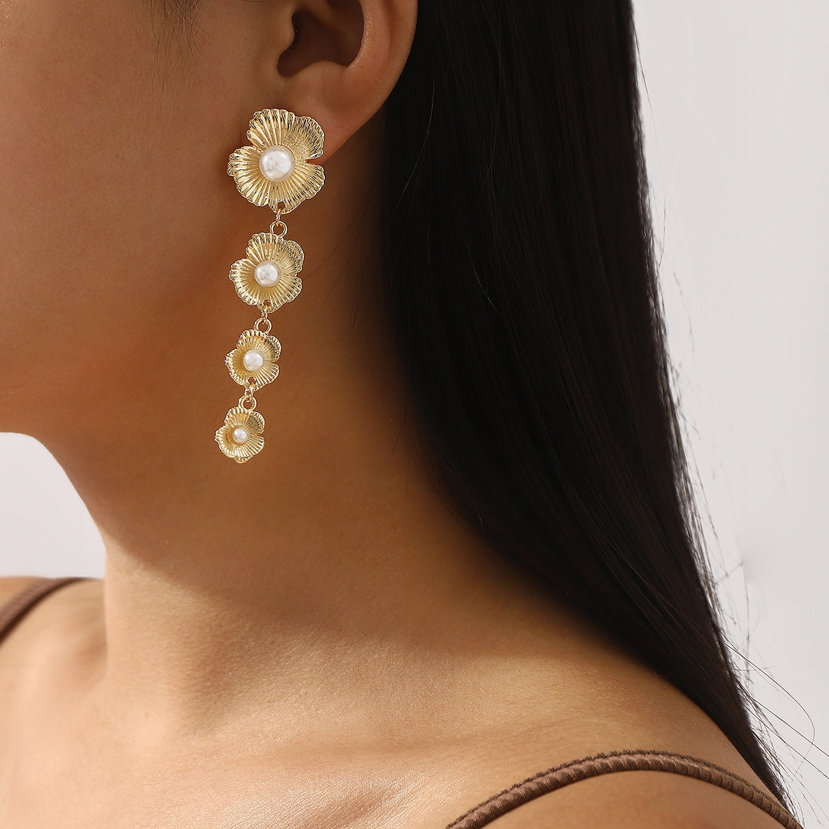 Elegant Floral Pearl Stud Earrings with Ruffled Edge in Plated Iron for Women