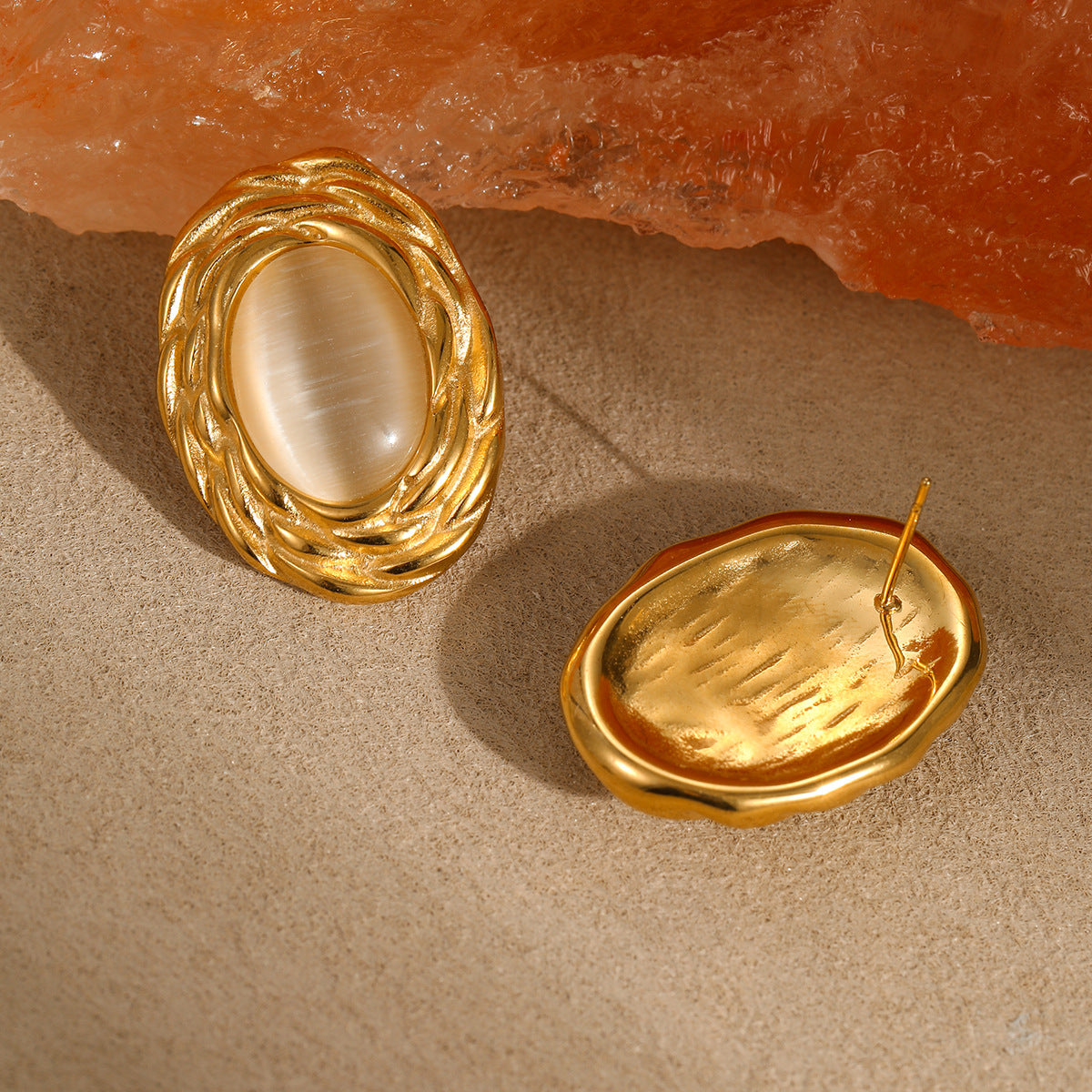 Pendientes de Ojo de Gato Geométricos de Estilo Vintage en Acero Inoxidable con Baño de Oro de 18K para Mujer