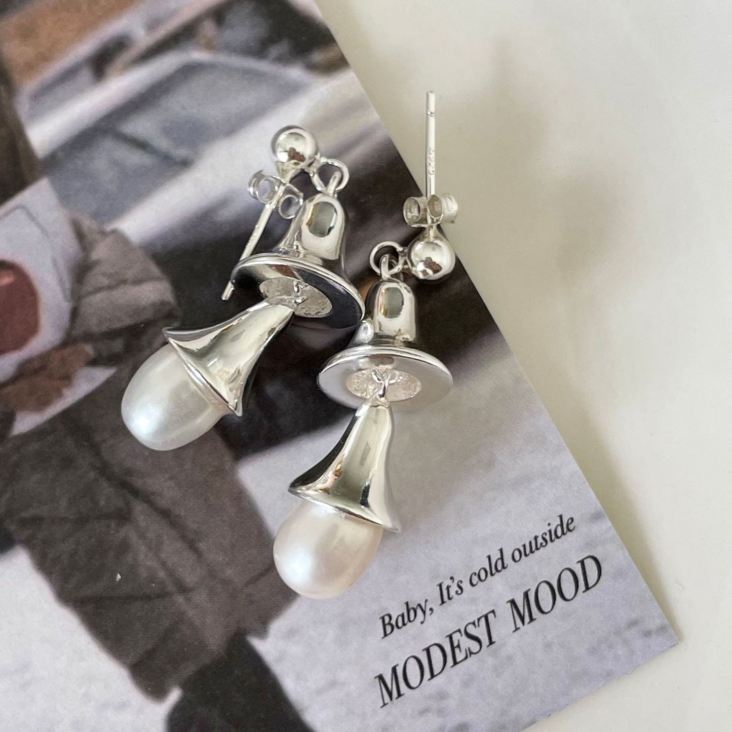 Orecchini a perno da donna a forma di goccia minimalista in argento sterling 925 con perle, dall'estetica naturale e fresca e dolce