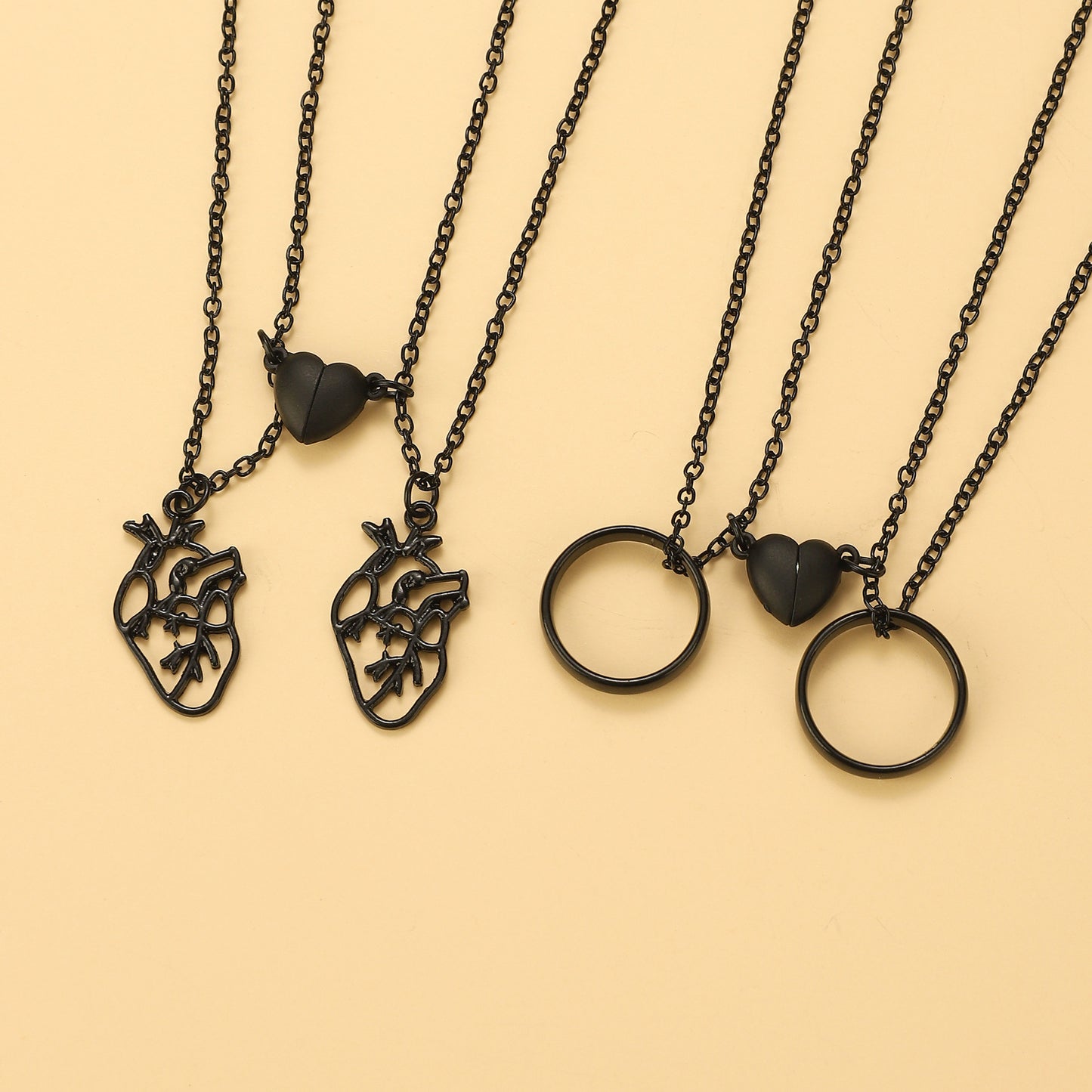 Collar Minimalista con Colgante de Corazón Hueco para Mujer, Cadena de Serpiente Chapada en Aleación, Joyería Casual de Moda