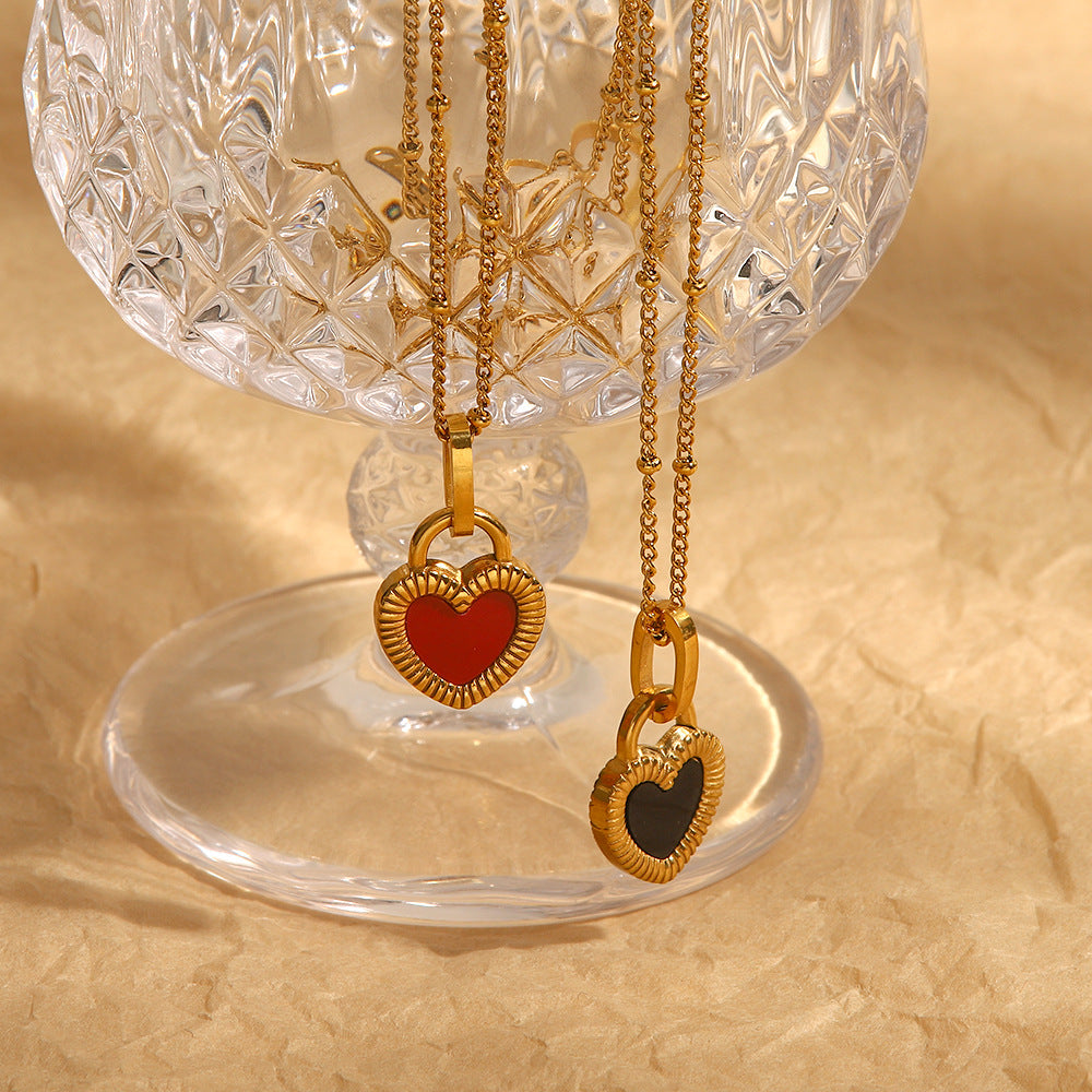 Retro Minimalist Double-Sided Heart Pendant Necklace for Women Stainless Steel with Plated Finish