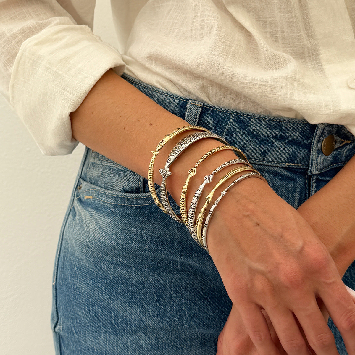 Vintage Streetwear Geometric Fish Pattern Plated Alloy Bracelet Set