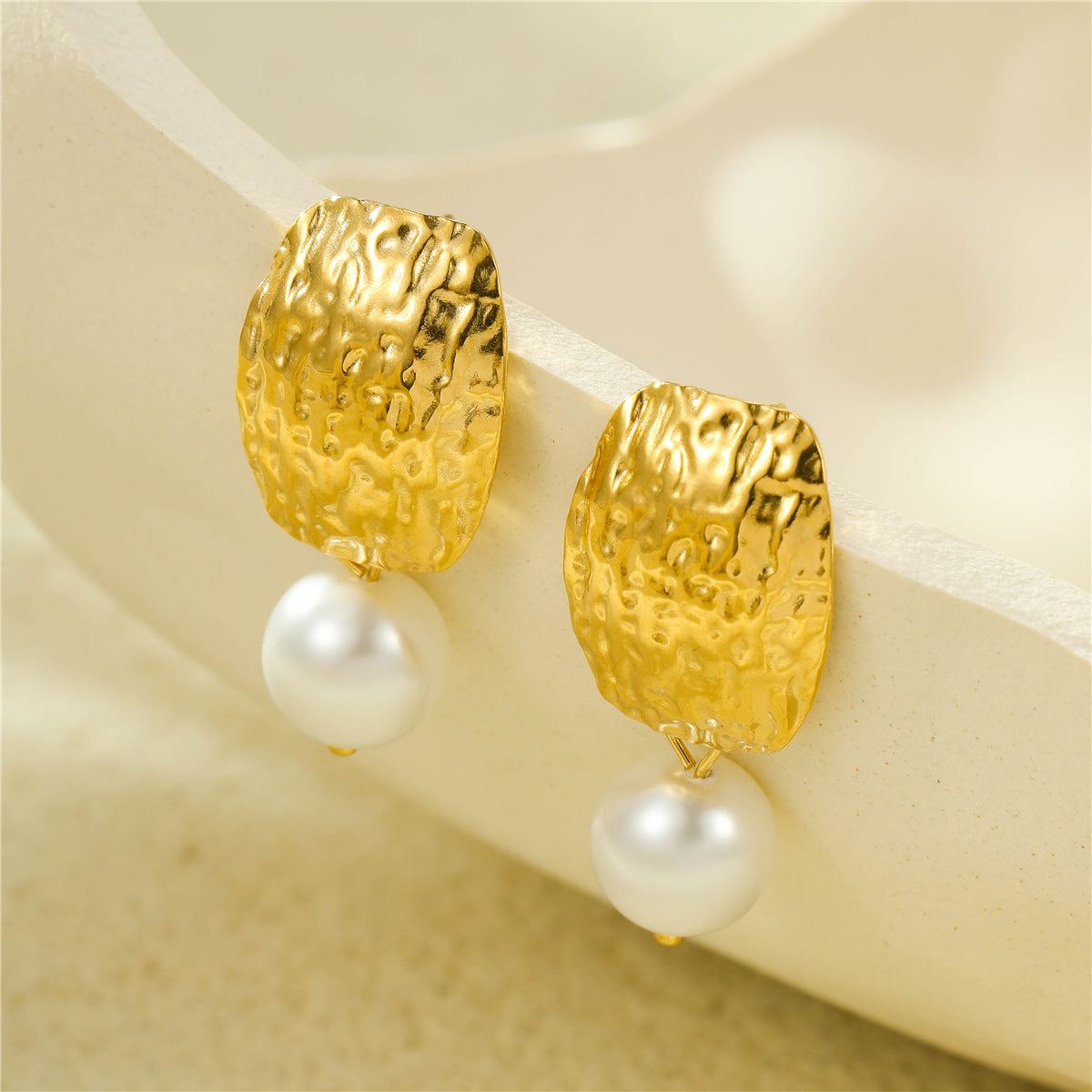 Vintage Geometric Square Hammered Stainless Steel Stud Earrings with Freshwater Pearl Accents and 18K Gold Plating