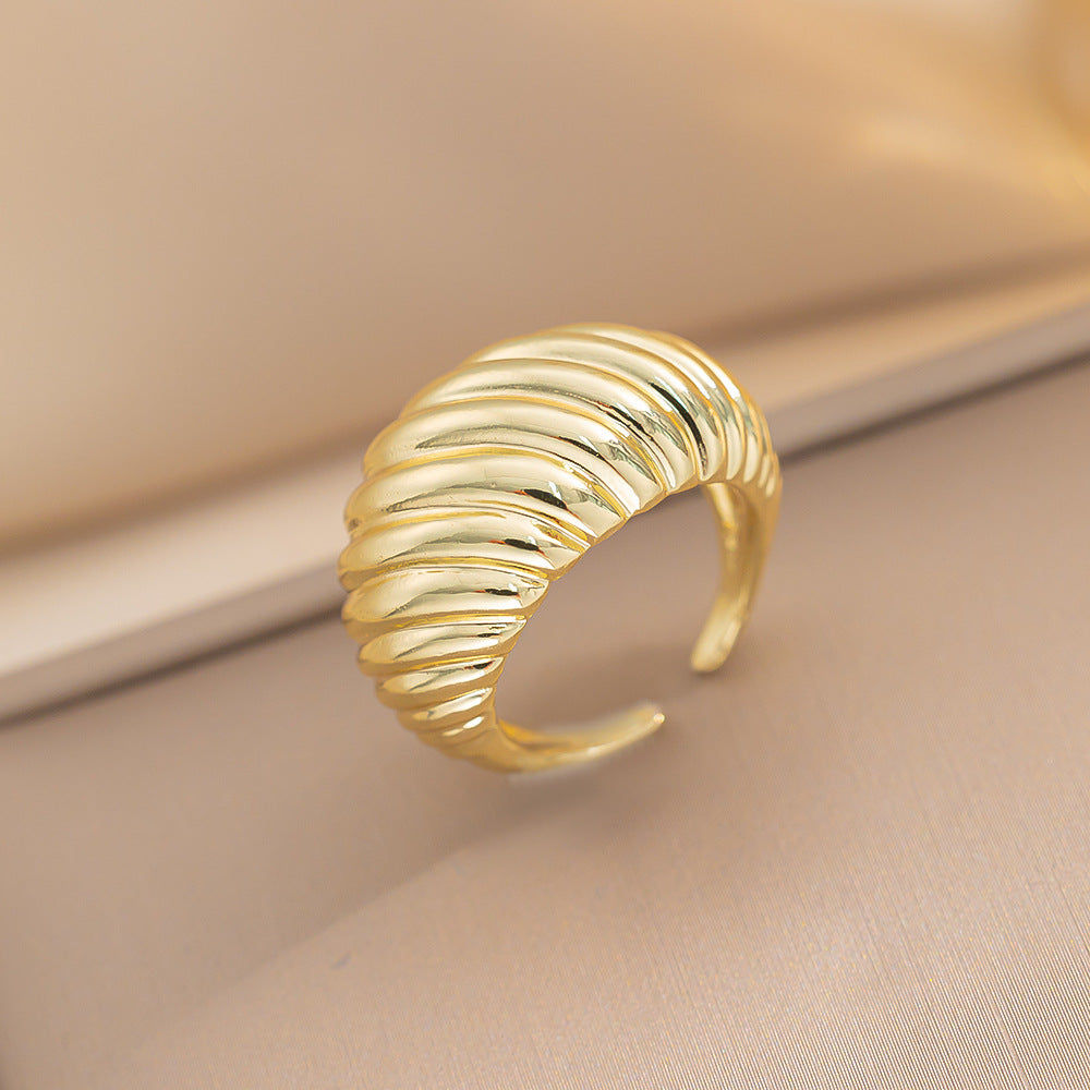 Luxury Minimalist Adjustable Open Ring for Women with Gold-Plated Copper Band and Zircon Stone Accent in Heart and Floral Shape