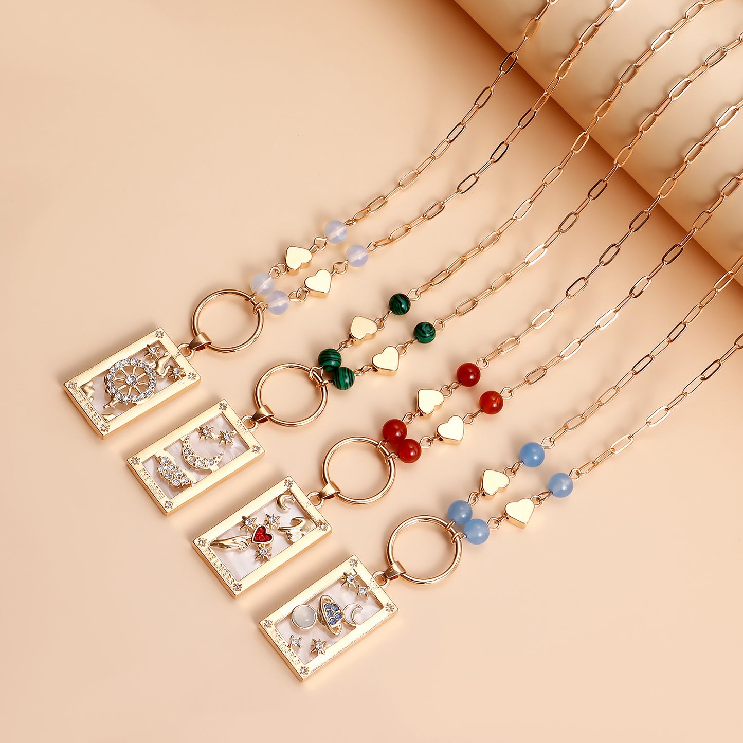 Vintage Minimalist Heart-Shaped Geometric Pendant Necklace in Alloy with Plated Finish for Women